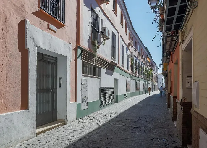 Cozy 1br Recently Renovated In Centre *